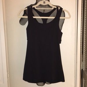 Black lululemon tank top